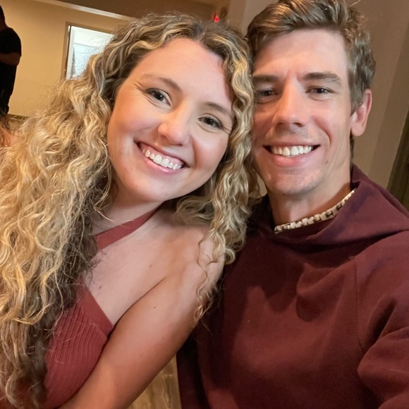 Meet your Posher, Laine - Picture 3 of 4